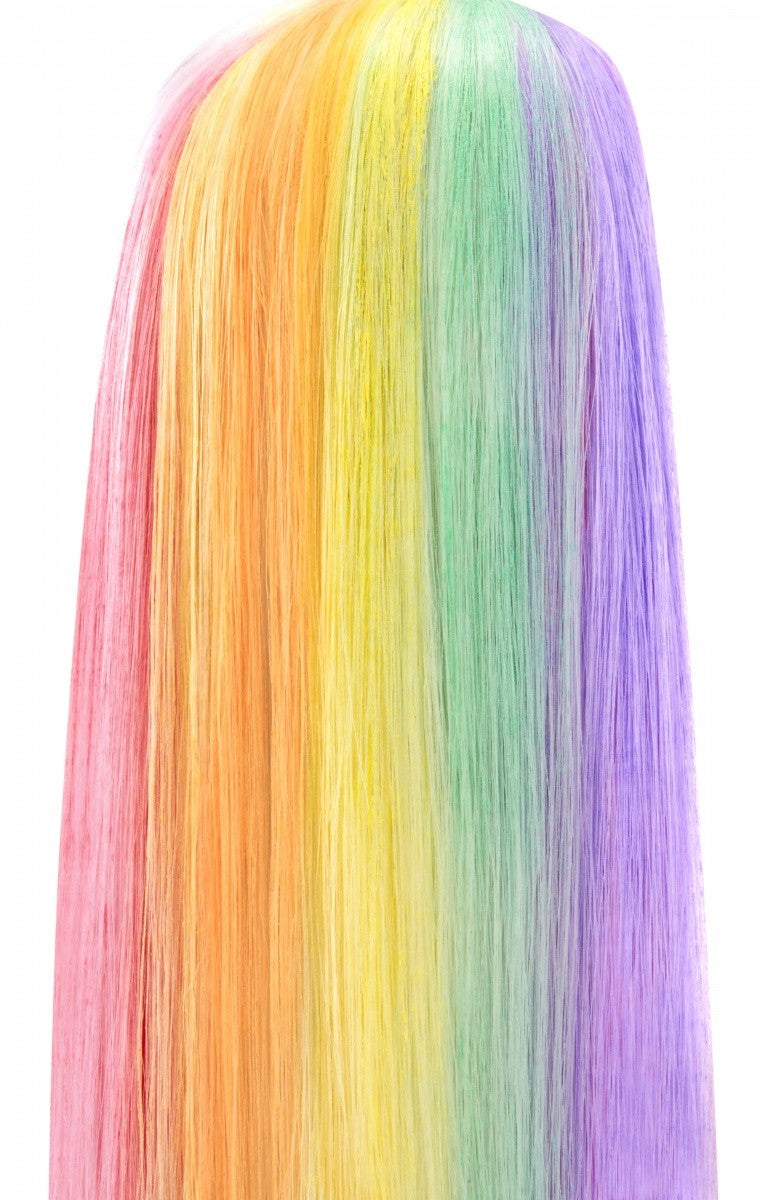 Tęczowa lalka Amaya z serii Rainbow High z kredą do włosów i modnymi dodatkami