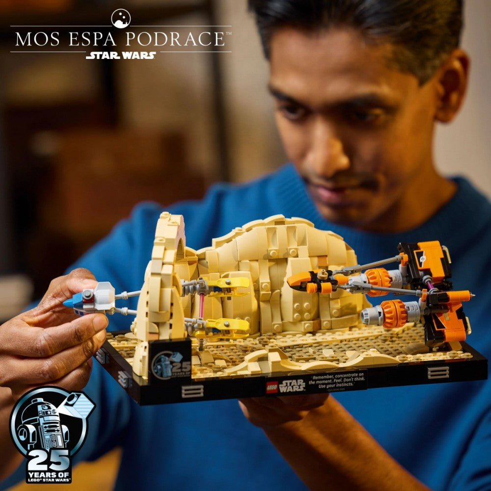 17-Klocki Star Wars 75380 Diorama: Wyścig ścigaczy w Mos Espa 17
