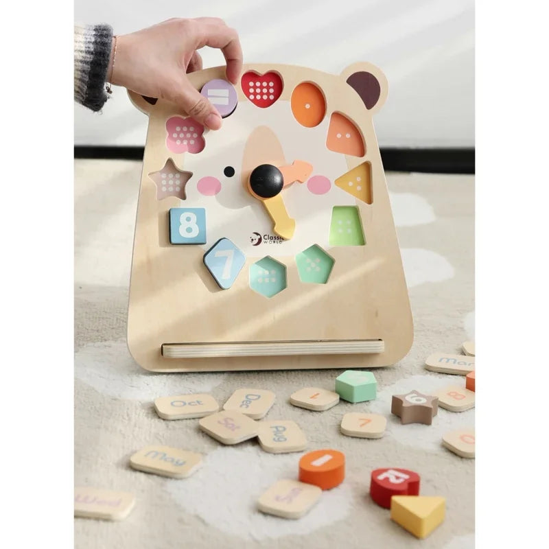 CLASSIC WORLD Zegar Miś Montessori Edukacyjny 3w1 Nauka Czasu Liczenia i Daty - zabawki-dla-dziewczynki